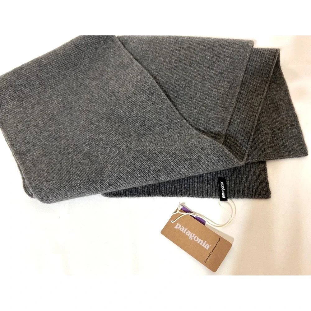 NWT $99 Patagonia Cashmere Wool Feather Soft Scarf Heather Gray 62X9 b2